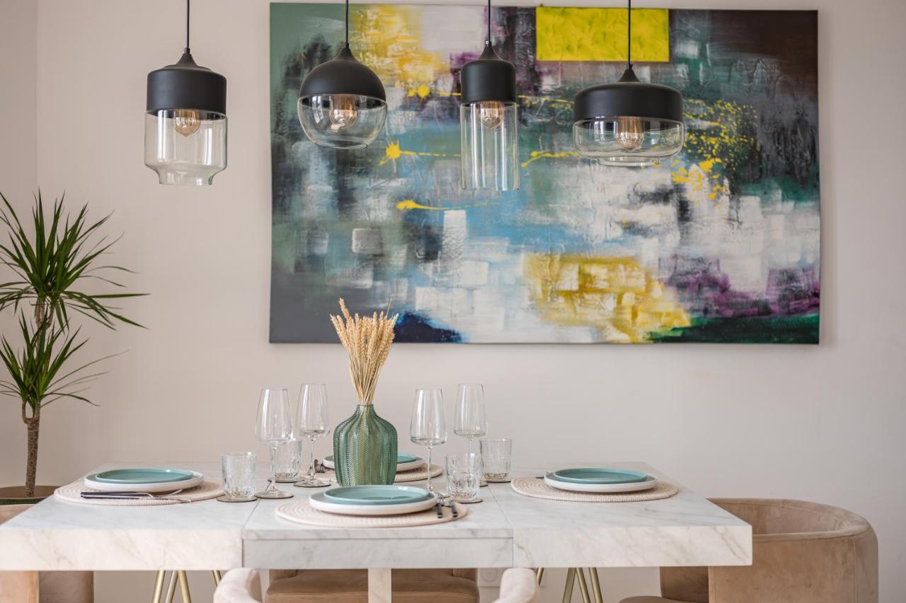 The Nell House Apartment